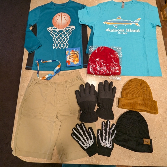 Lot Boys 7-8 y/old boy - Picture 16 of 16